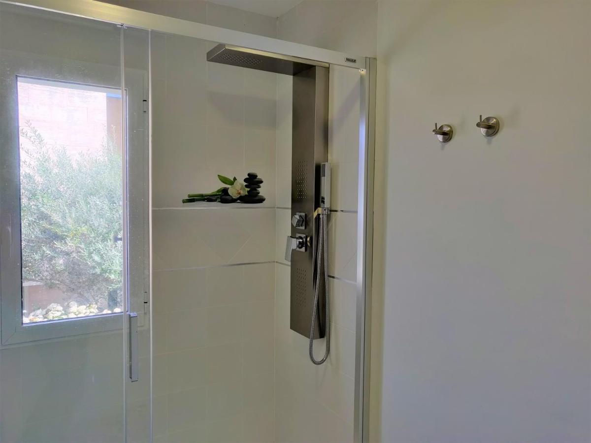 Apartamentos R66 Caces Екстериор снимка