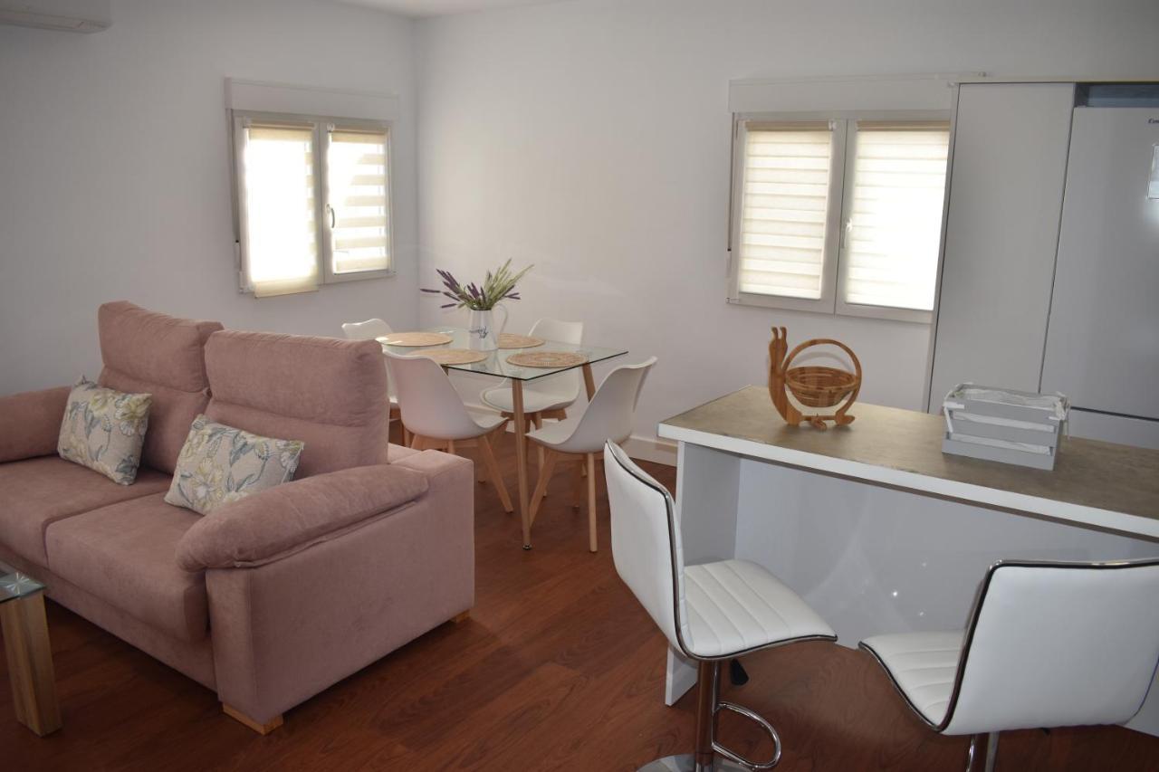 Apartamentos R66 Caces Екстериор снимка