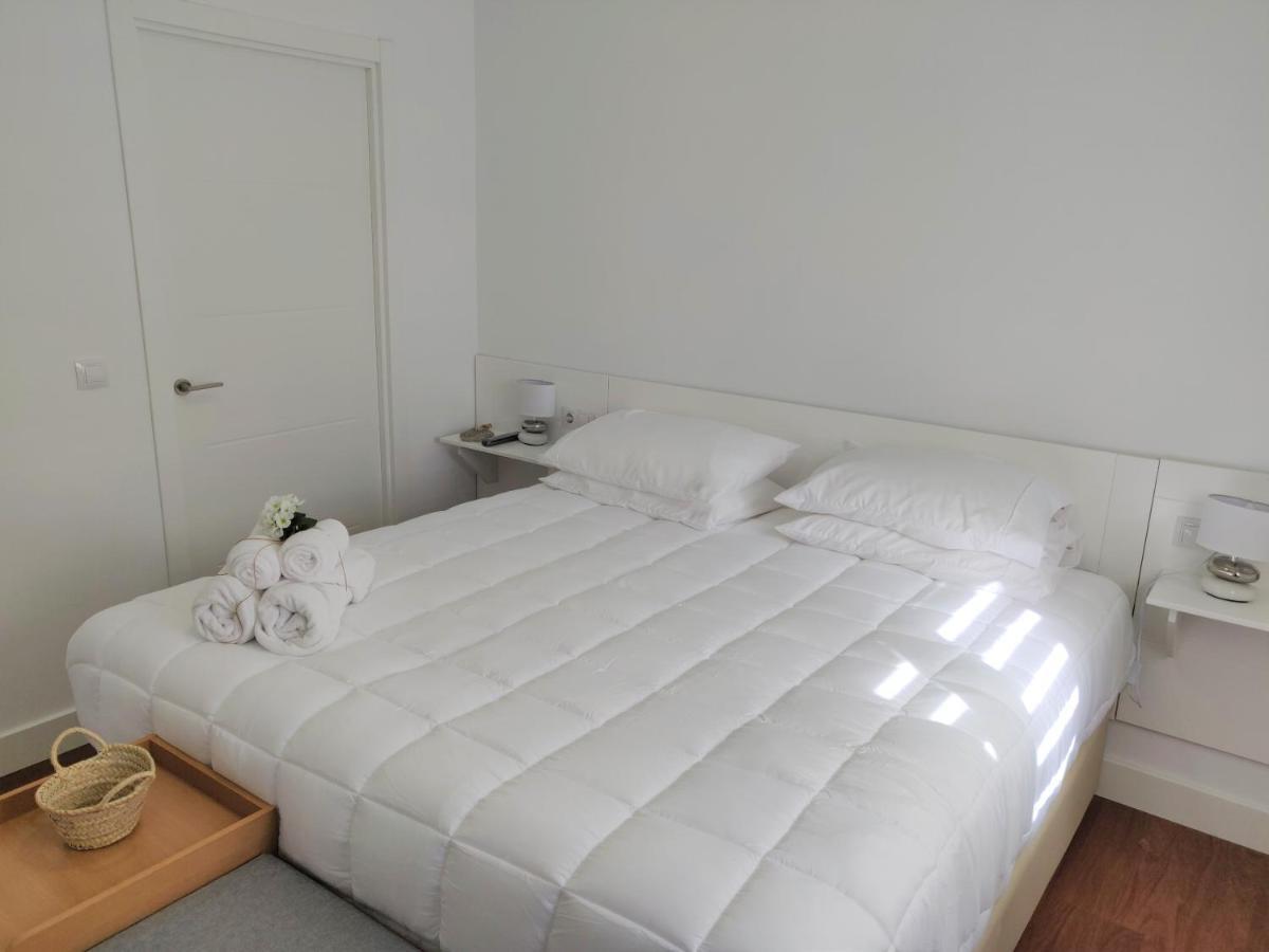 Apartamentos R66 Caces Екстериор снимка