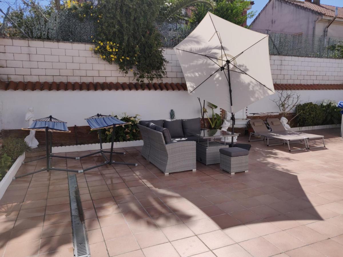 Apartamentos R66 Caces Екстериор снимка